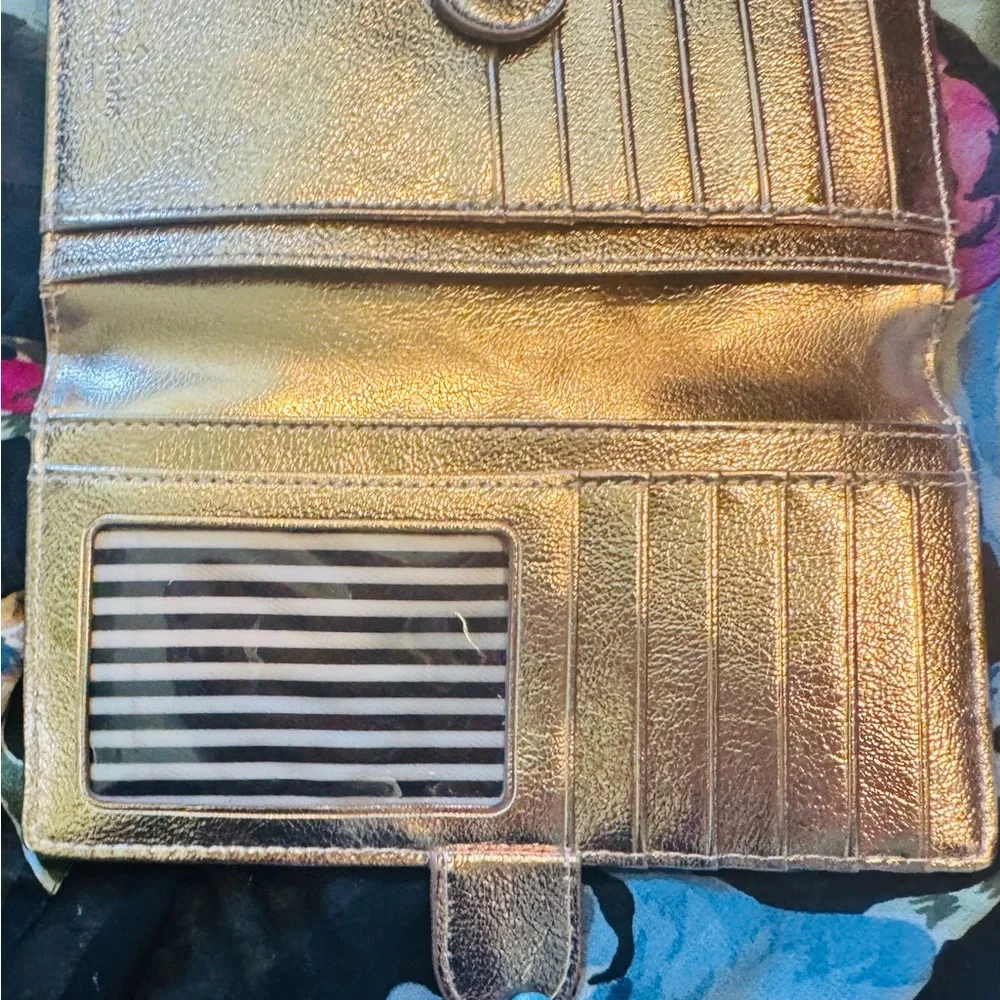 Kate Spade wallet - Picture 5 of 13